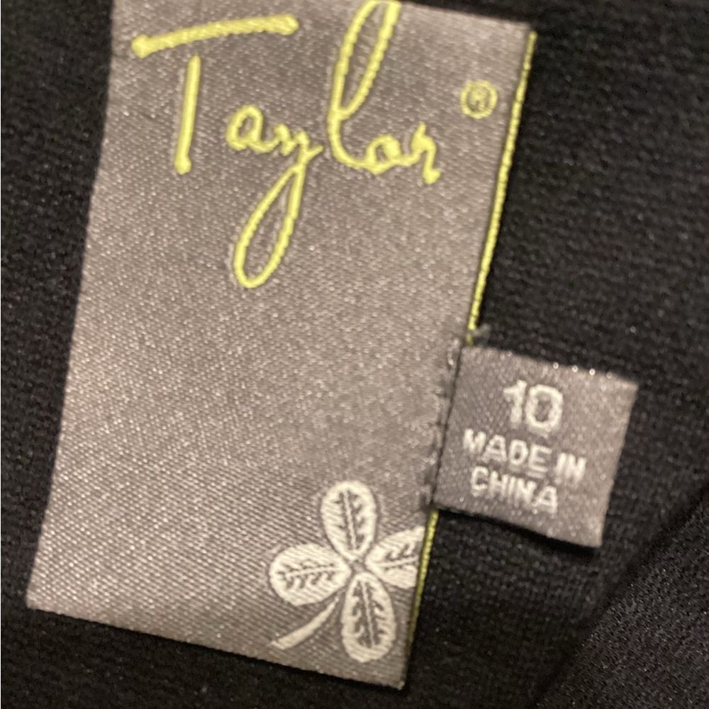 Taylor Silk Belted Dress size 10 - Picture 6 of 12